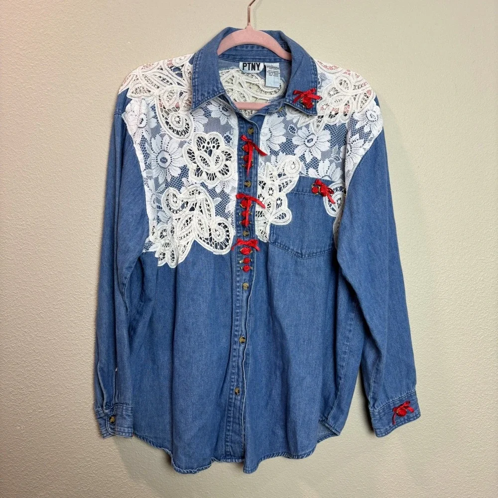 PTNY Denim Shirt Lace Applique Rose Accents Western Blouse‎ Size Large 90s